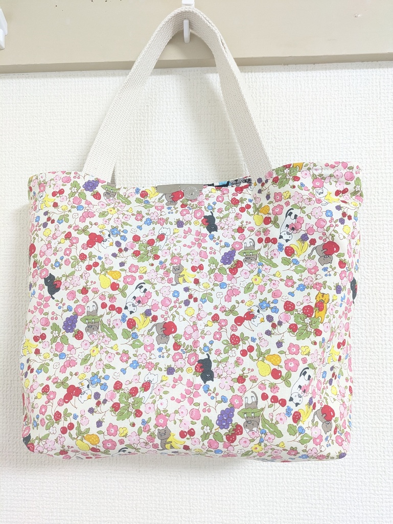 リバーシブルバッグ