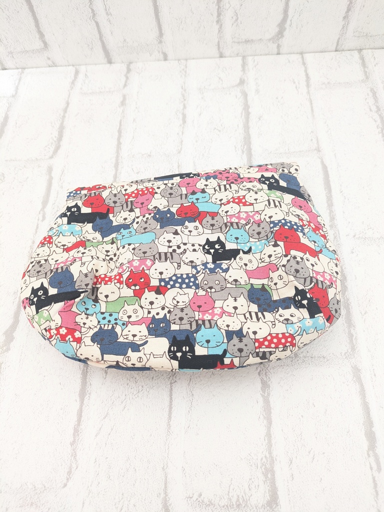 ぷっくりポーチ