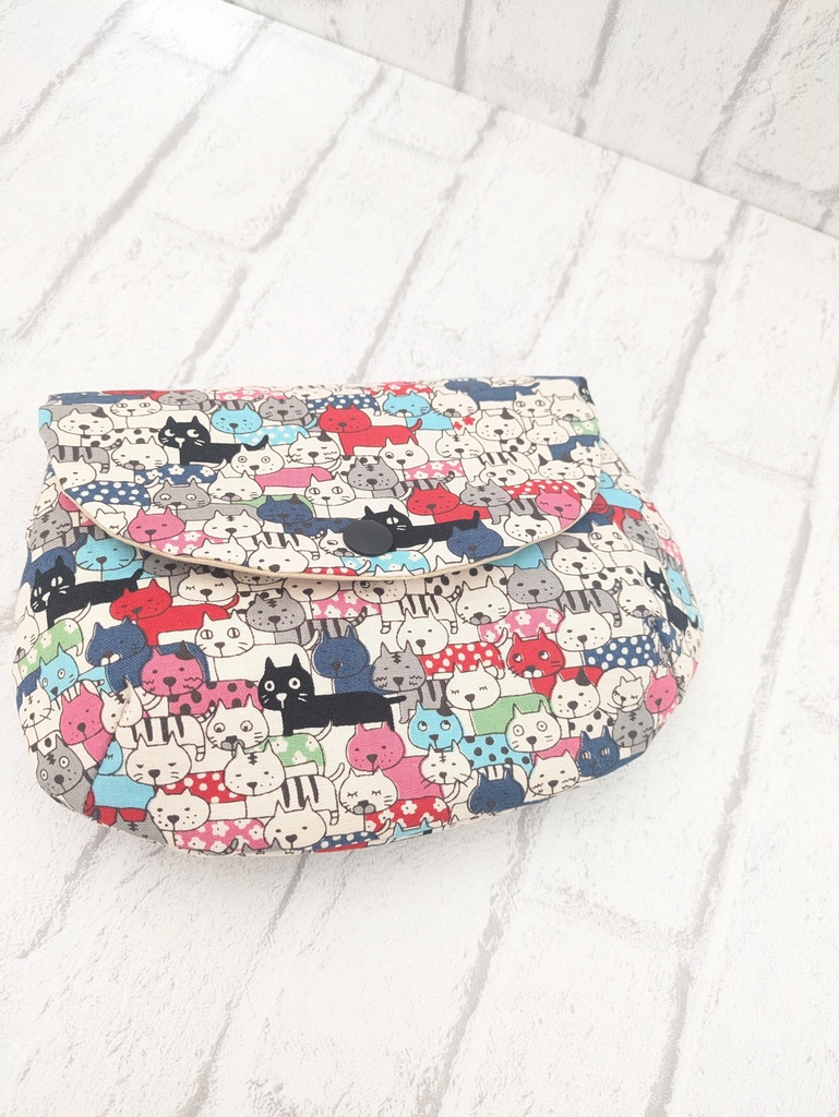 ぷっくりポーチ