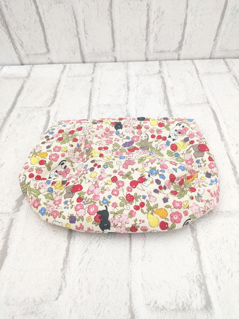 ぷっくりポーチ