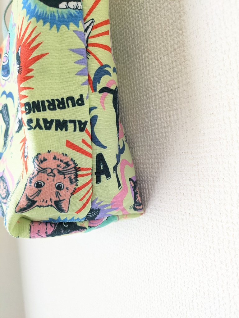 リバーシブルバッグ