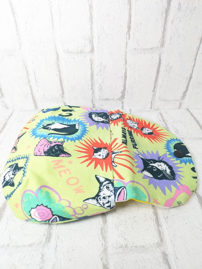 ぷっくりラウンドポーチ