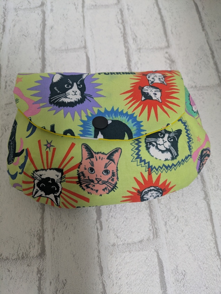 ぷっくりポーチ