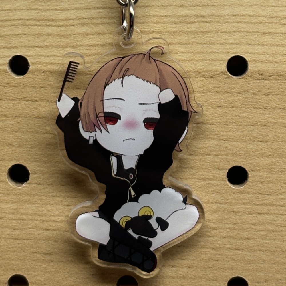 配信をする身支度 アクリルキーホルダー