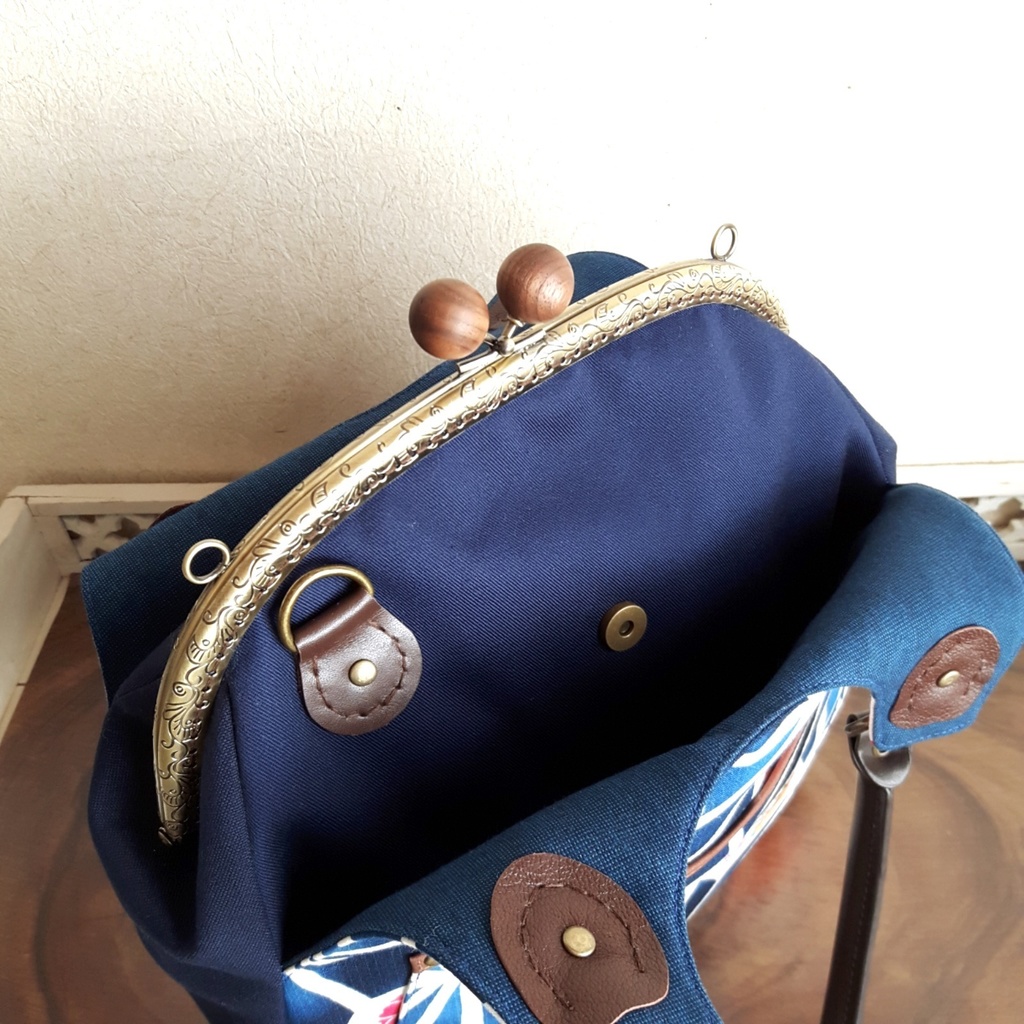 2wayしずく型がま口バッグ(麻の葉 青)