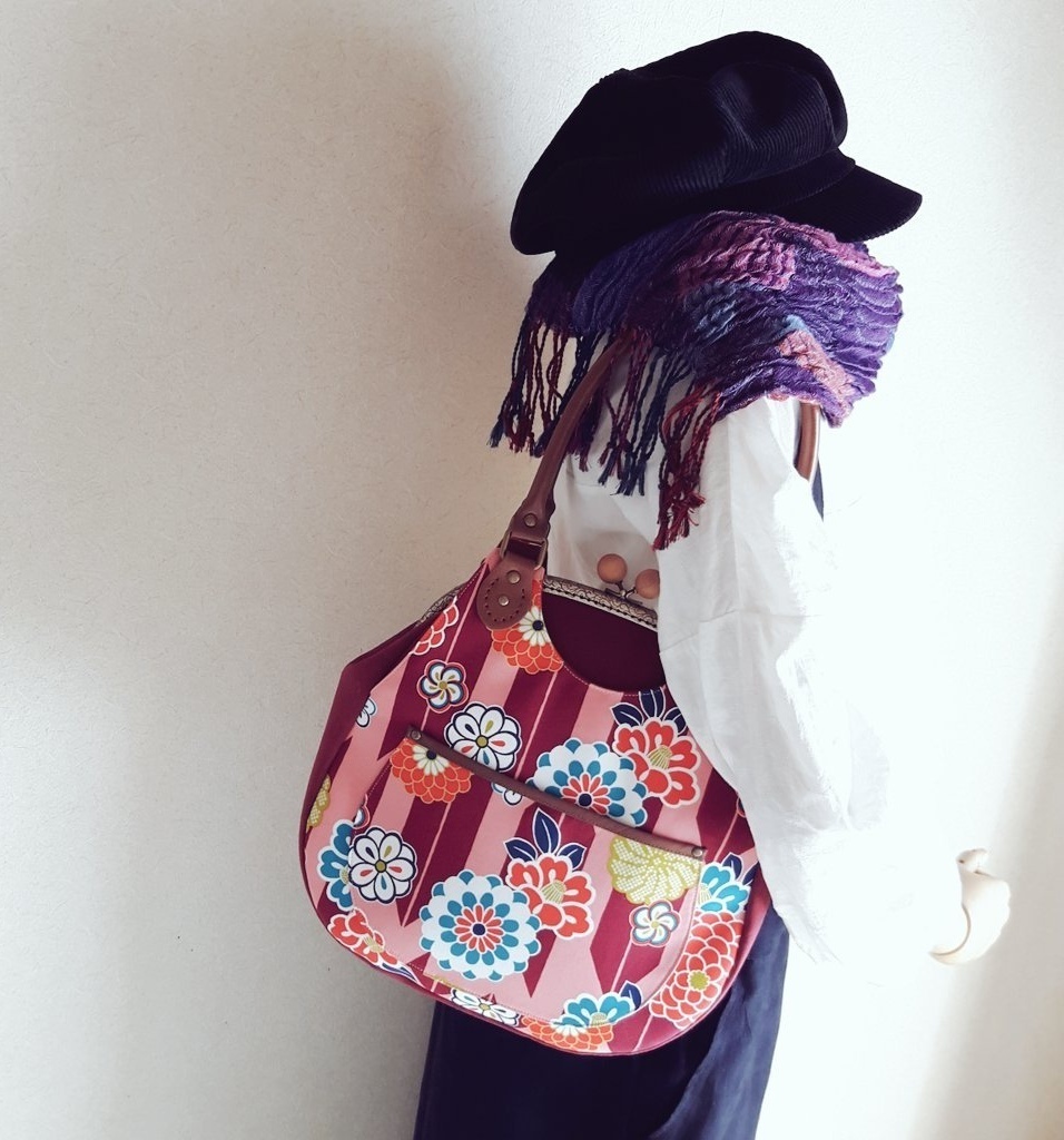 2wayしずく型がま口バッグ(矢絣・エンジ)