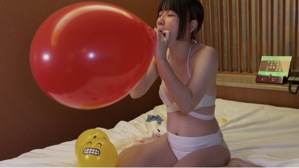 ゲストモデル【桜井かのん】さんの風船ふくらまし