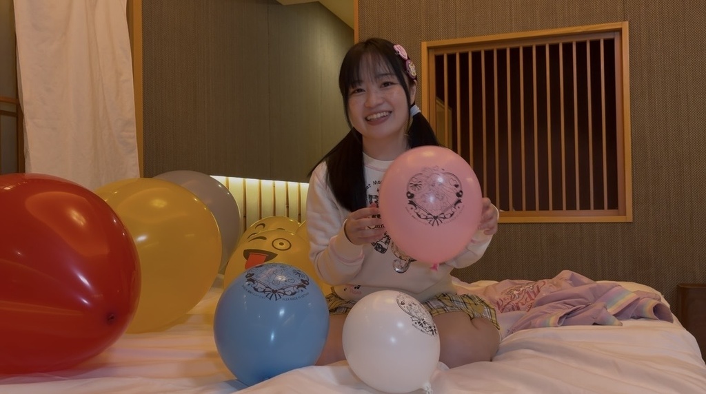 3月のゲスト【ごみやしこ さん】キャラ風船&風船割り