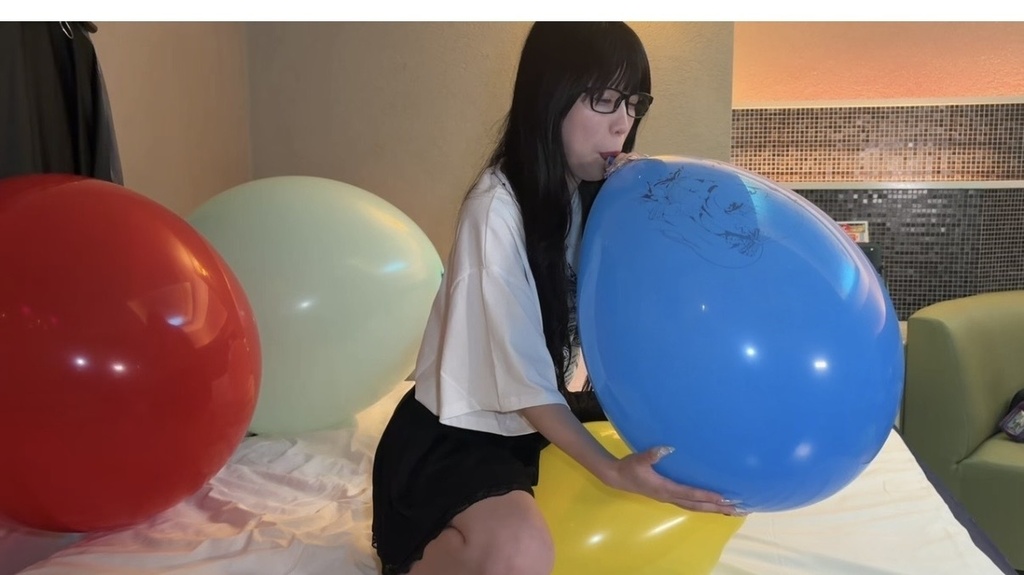 【ゆりざべすさん】風船ふくらまし割り