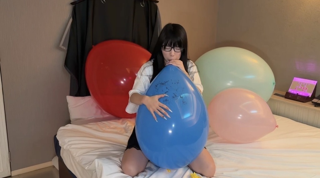 【ゆりざべすさん】風船ふくらまし割り