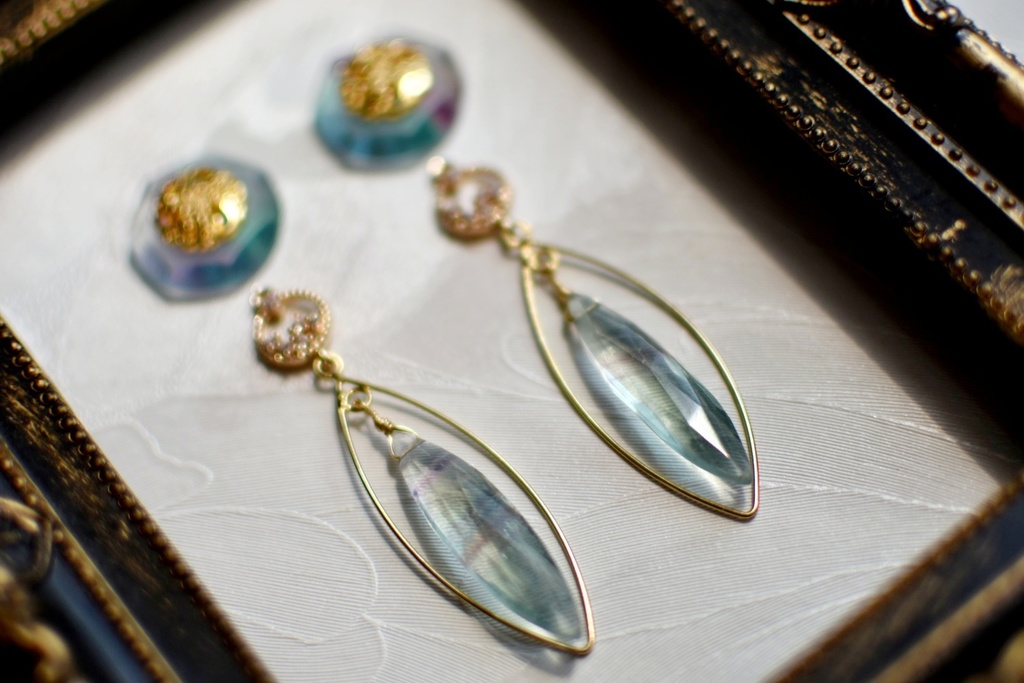 蛍石の耳飾り