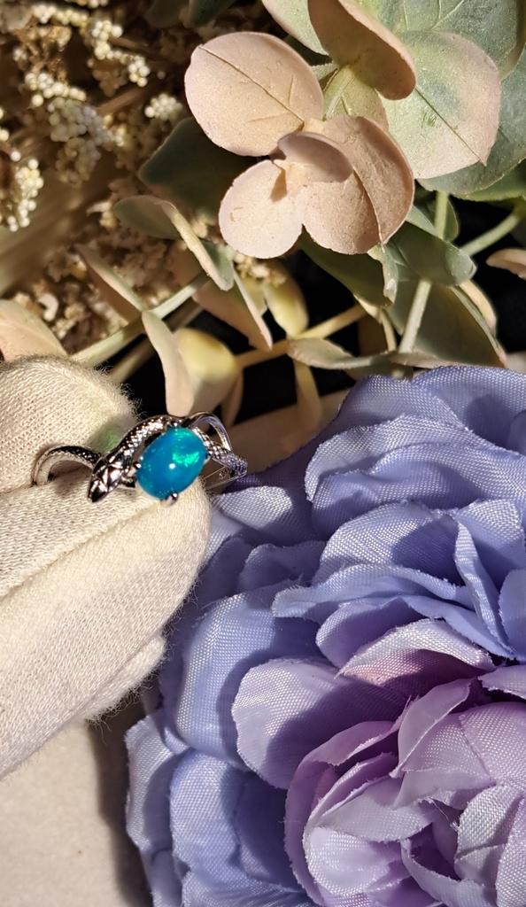 【一点物】ブループレシャスオパール リング【蛇】