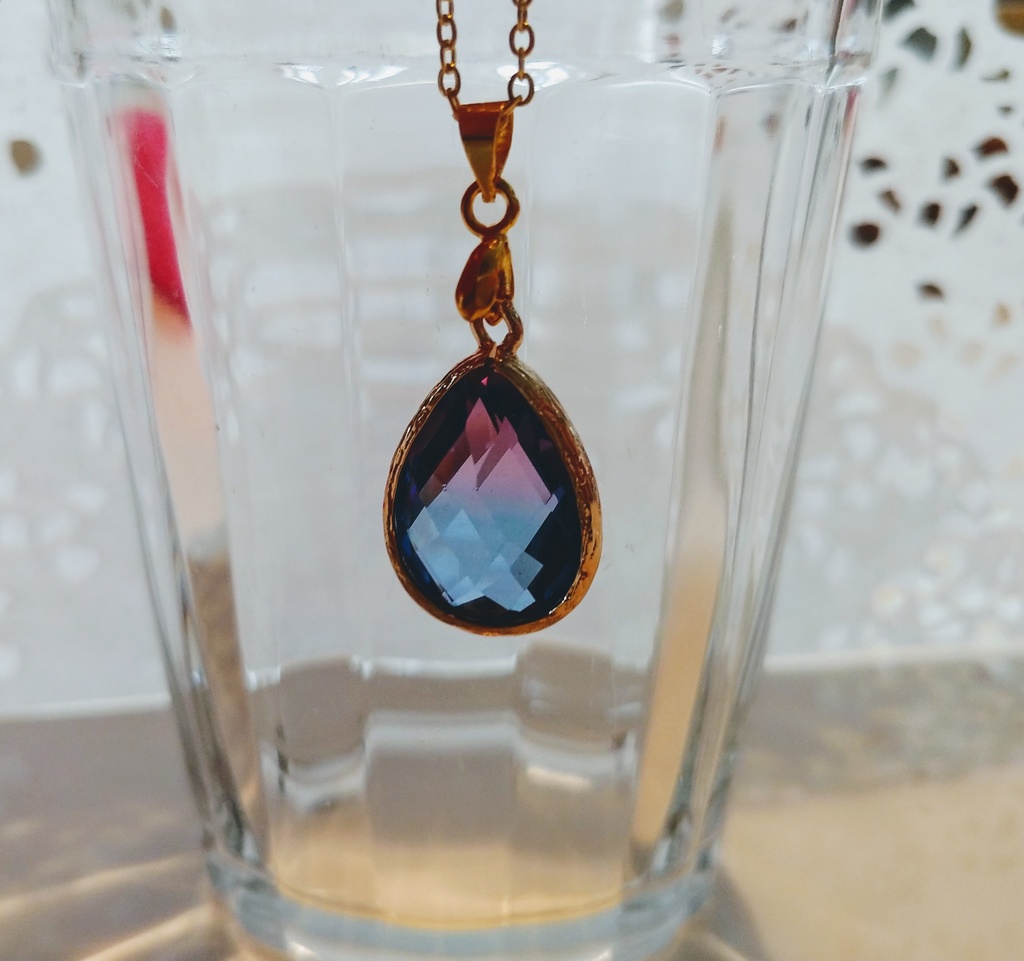 ☆魔法のドロップペンダント『離れずに傍にいて』☆