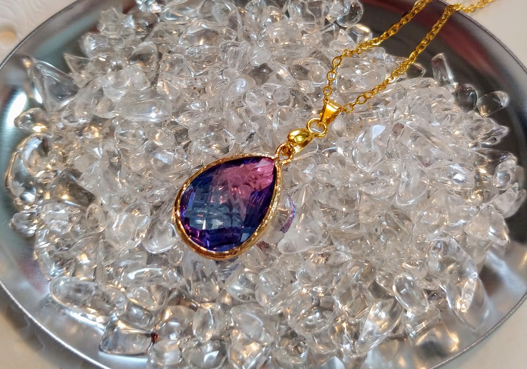 ☆魔法のドロップペンダント『離れずに傍にいて』☆