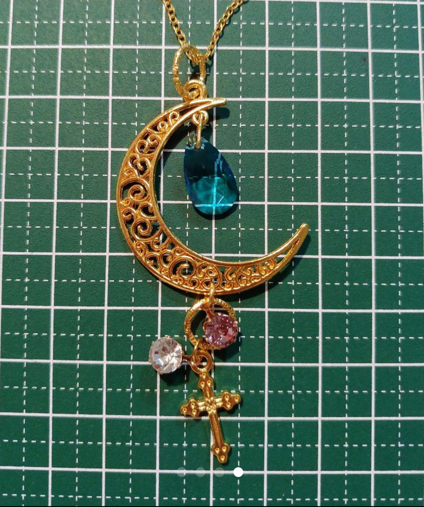 ☆宝石商リチャード氏の瞳ペンダント☆