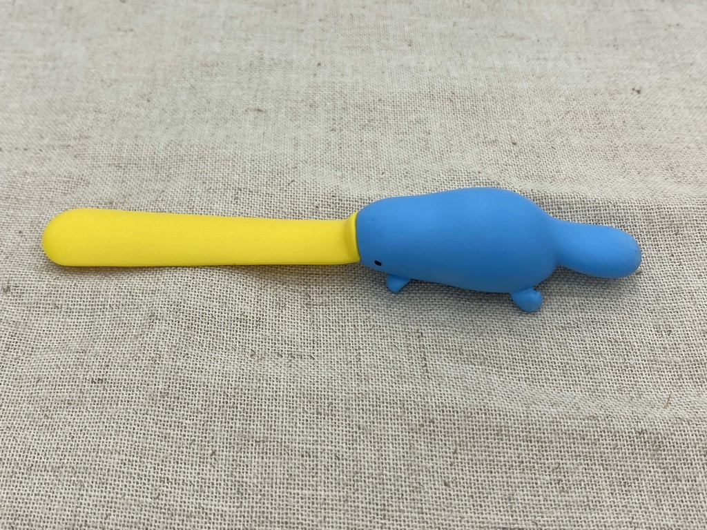 ながーいカモノハシ