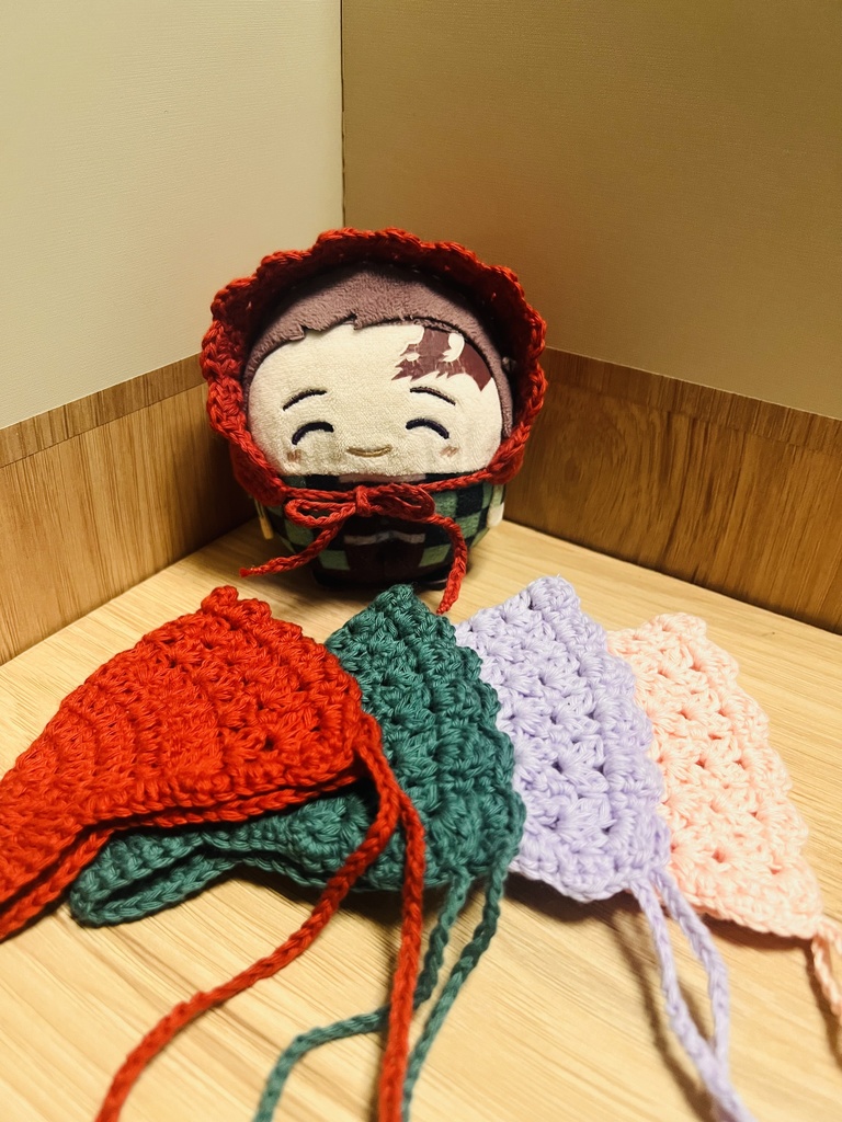 ボンネット(頭巾)