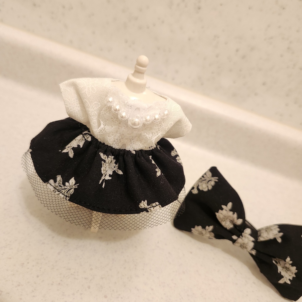 サイズ調整可 モノトーンコーデセット