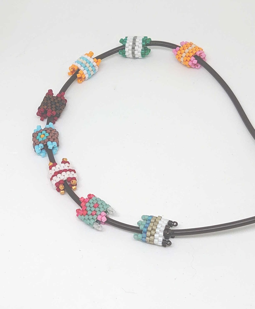 モルカーイメージのミニビーズリング