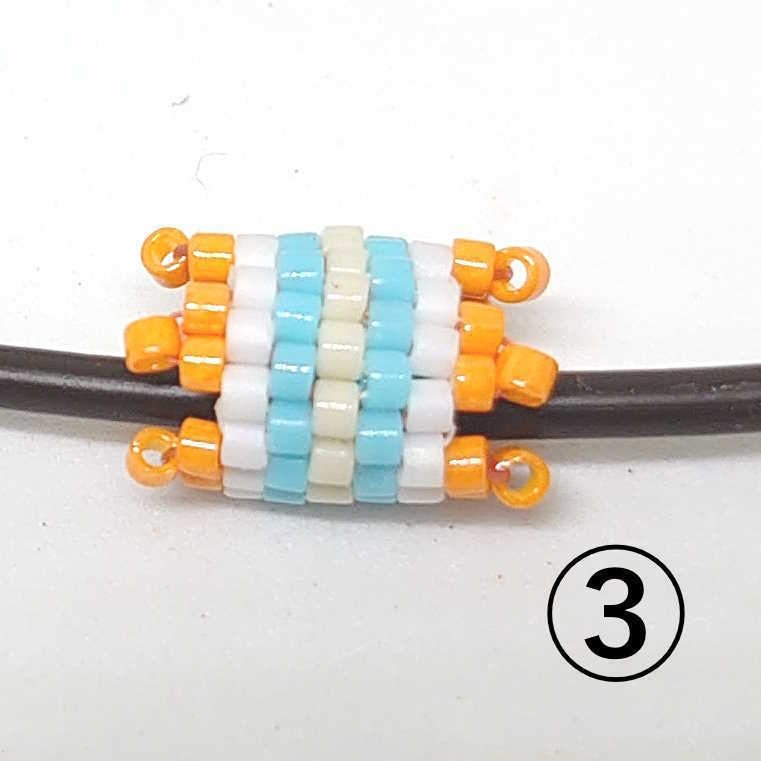 モルカーイメージのミニビーズリング