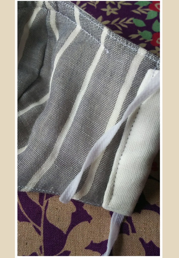 4 布マスク ハンドメイド ノーズワイヤー入り