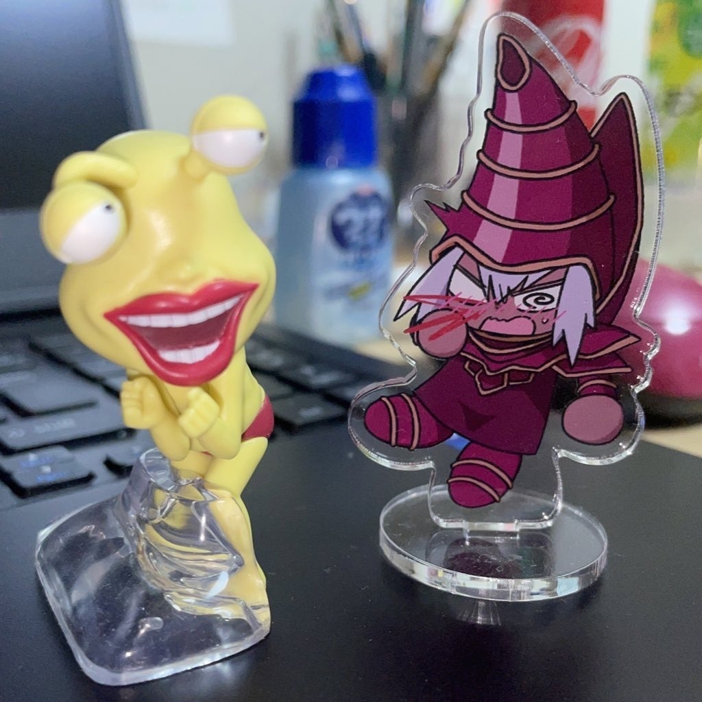 なににでも赤面するパンマジのアクスタ