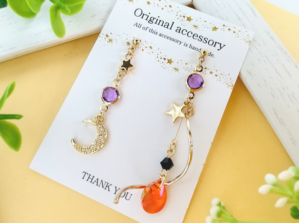 期間限定ハロウィンカラーピアス