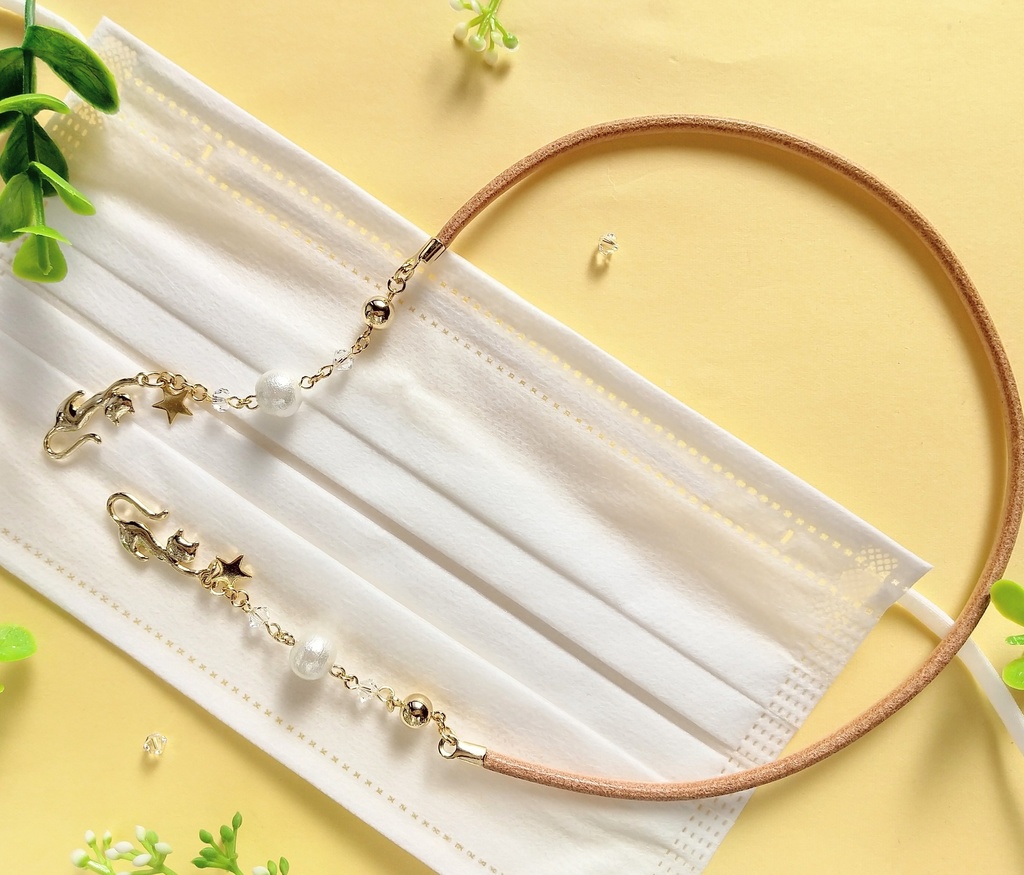 新作★ぶら下がりねこと星のマスクチェーン