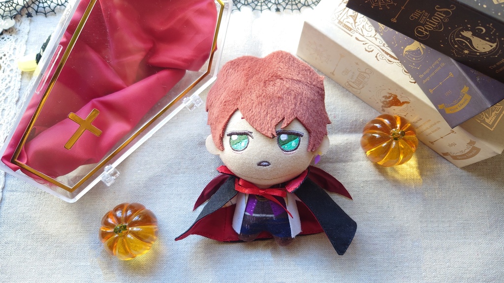 羽が曲がるヴァンパイアマント