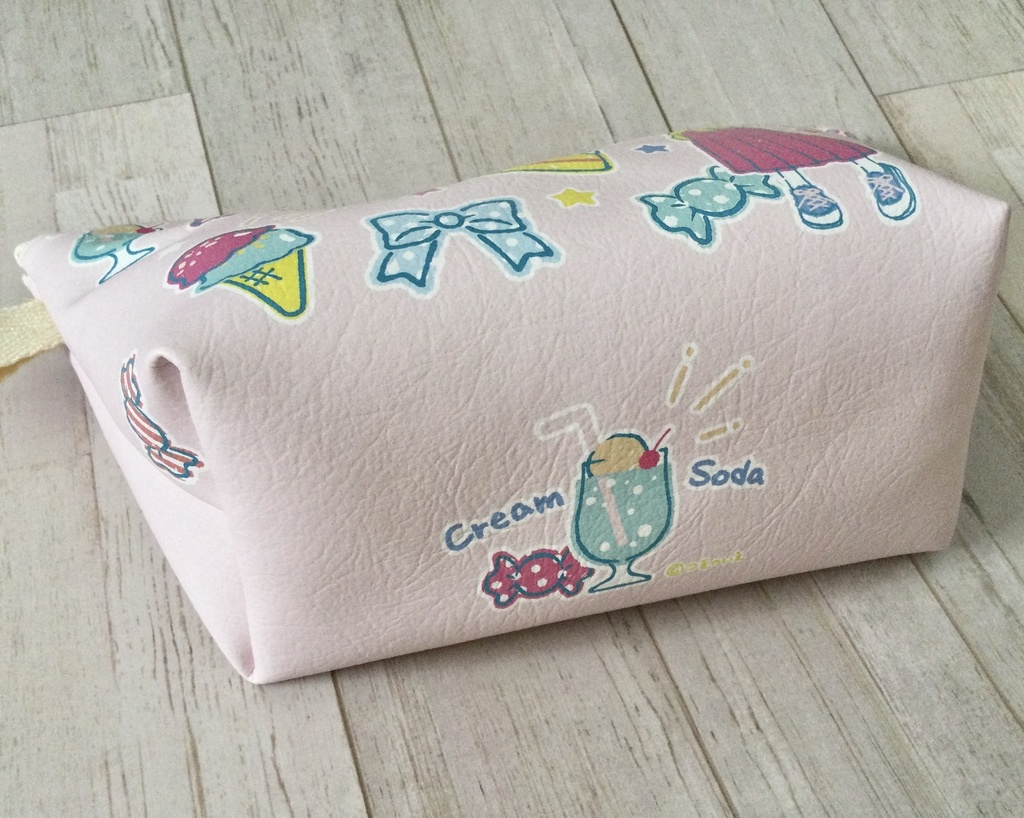 New 80‘s Fancy ポーチ(2色)