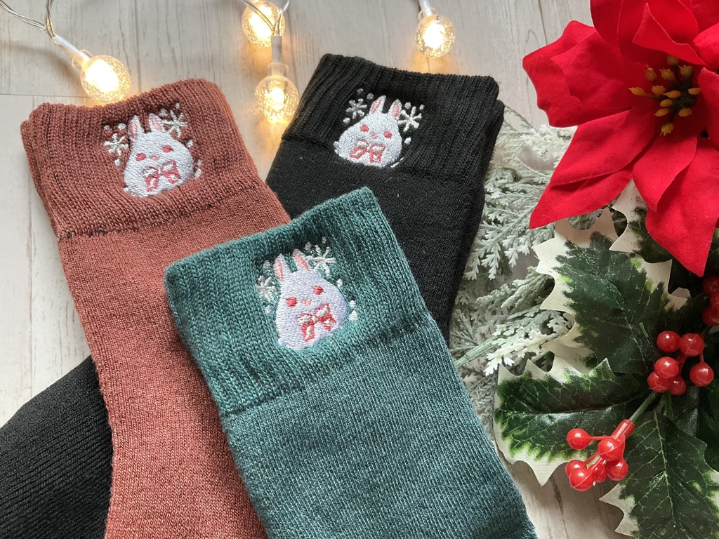 白うさぎ刺繍靴下 3色