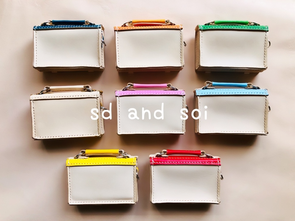 トランクみたいな名刺入れ カラー