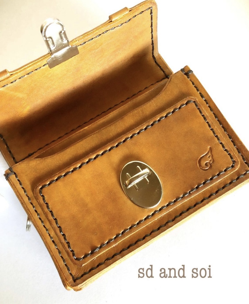 ビジネスバッグ風名刺入れ 茶色