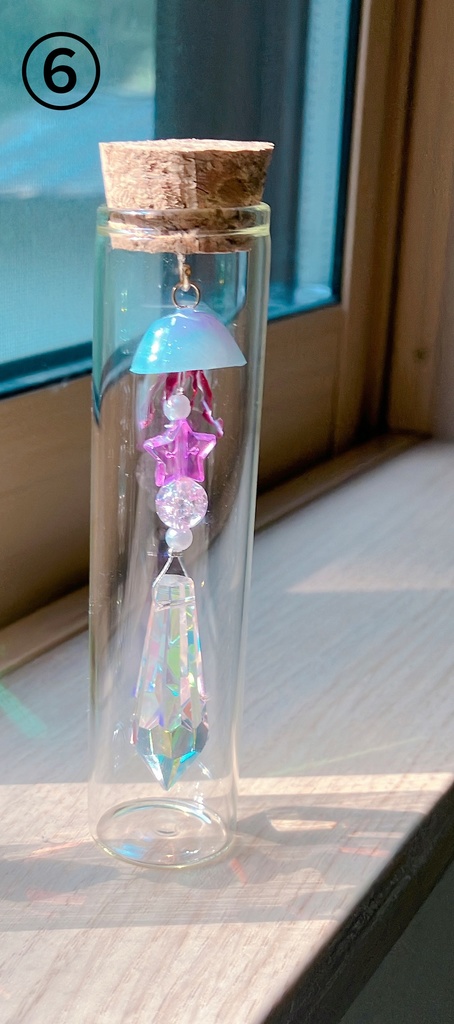 クラゲのサンキャッチャー