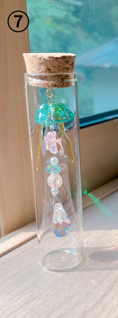 クラゲのサンキャッチャー