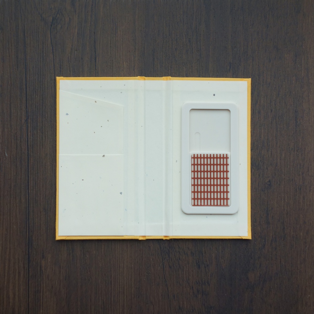 文豪スマホケース「田舎教師」