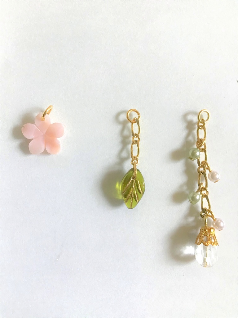 ピンクシェルの桜ネックレス(チャーム取り外し可)