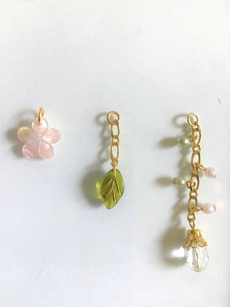 34 ピンクシェルの桜ピアス(サージカルステンレス)パーツ変更可