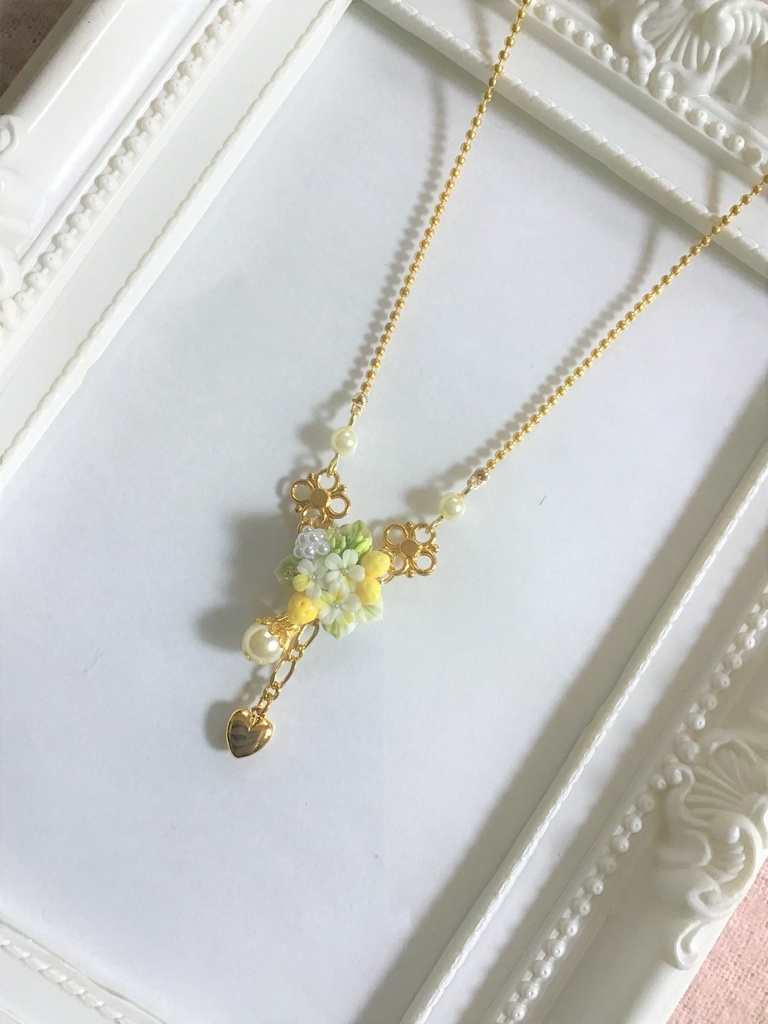 レモンブーケのネックレス