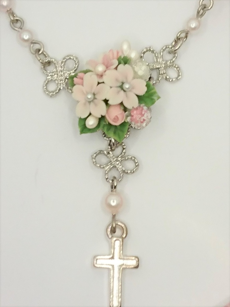 153 桜ブーケのミニロザリオネックレス