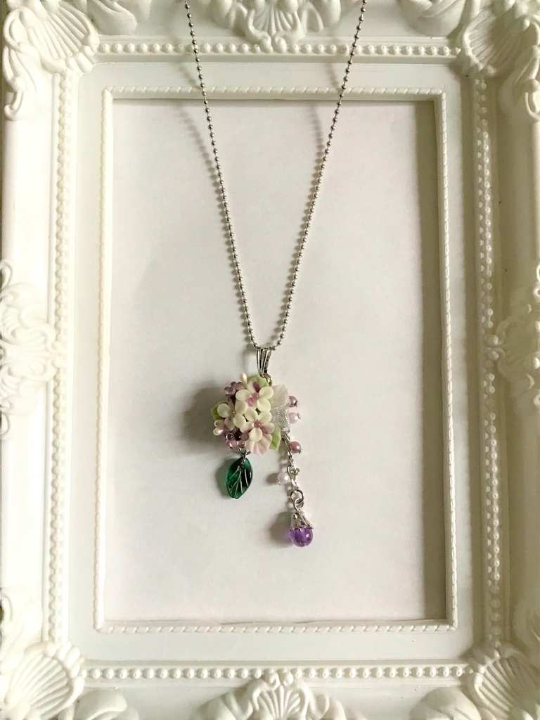 葡萄のブーケネックレス(チャーム取り外し可)