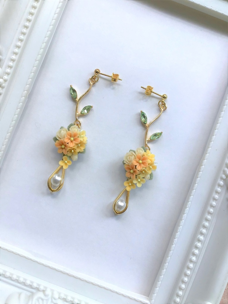 金木犀ブーケのピアス（再販不可）