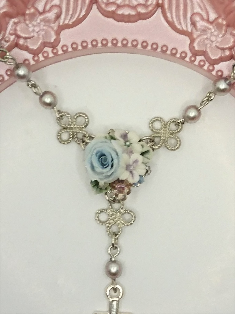 67 葡萄とバラのブーケミニロザリオネックレス