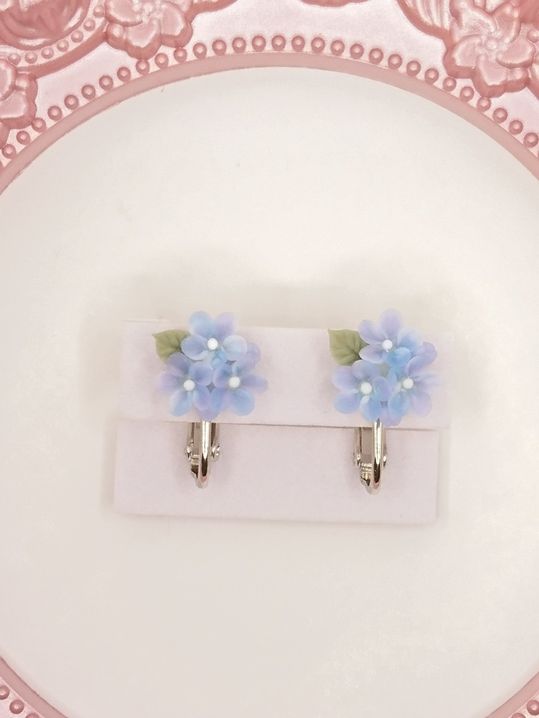 勿忘草のミニブーケイヤリング(再販不可)