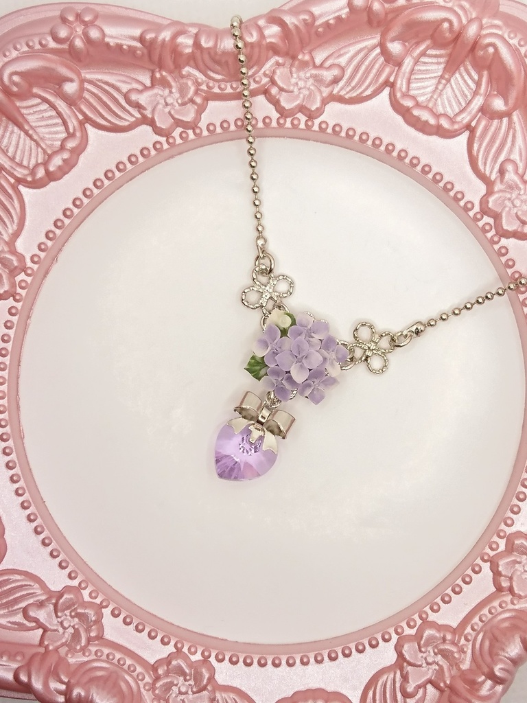 紫陽花ブーケのネックレス（再販不可）