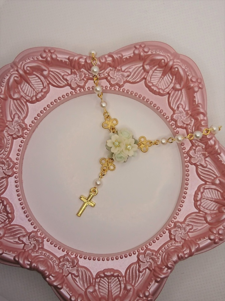 桜とバラのブーケミニロザリオネックレス