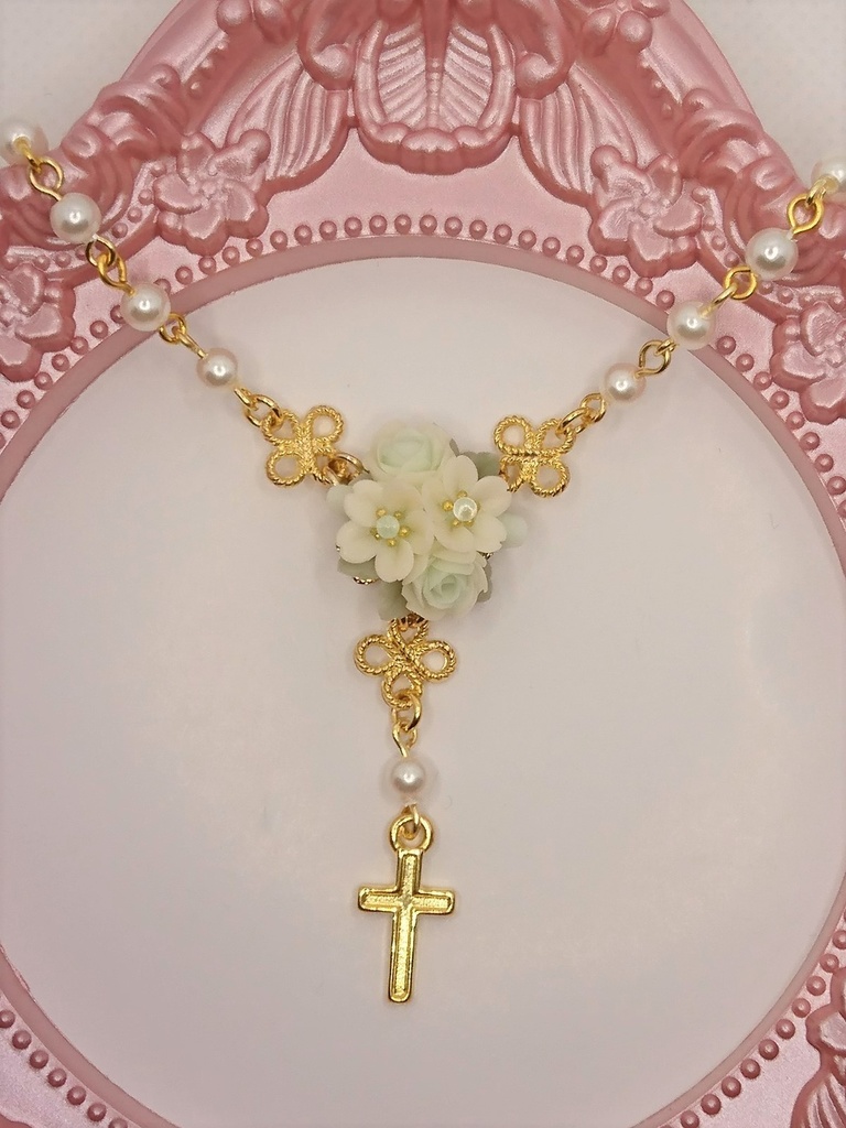 桜とバラのブーケミニロザリオネックレス