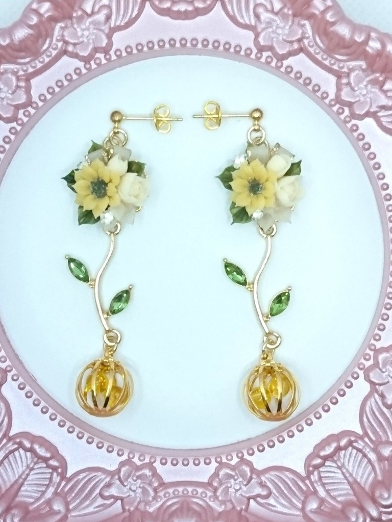 ひまわりのブーケピアス/イヤリング/樹脂ノンホールピアス/クリップ式イヤリング(サージカルステンレス)