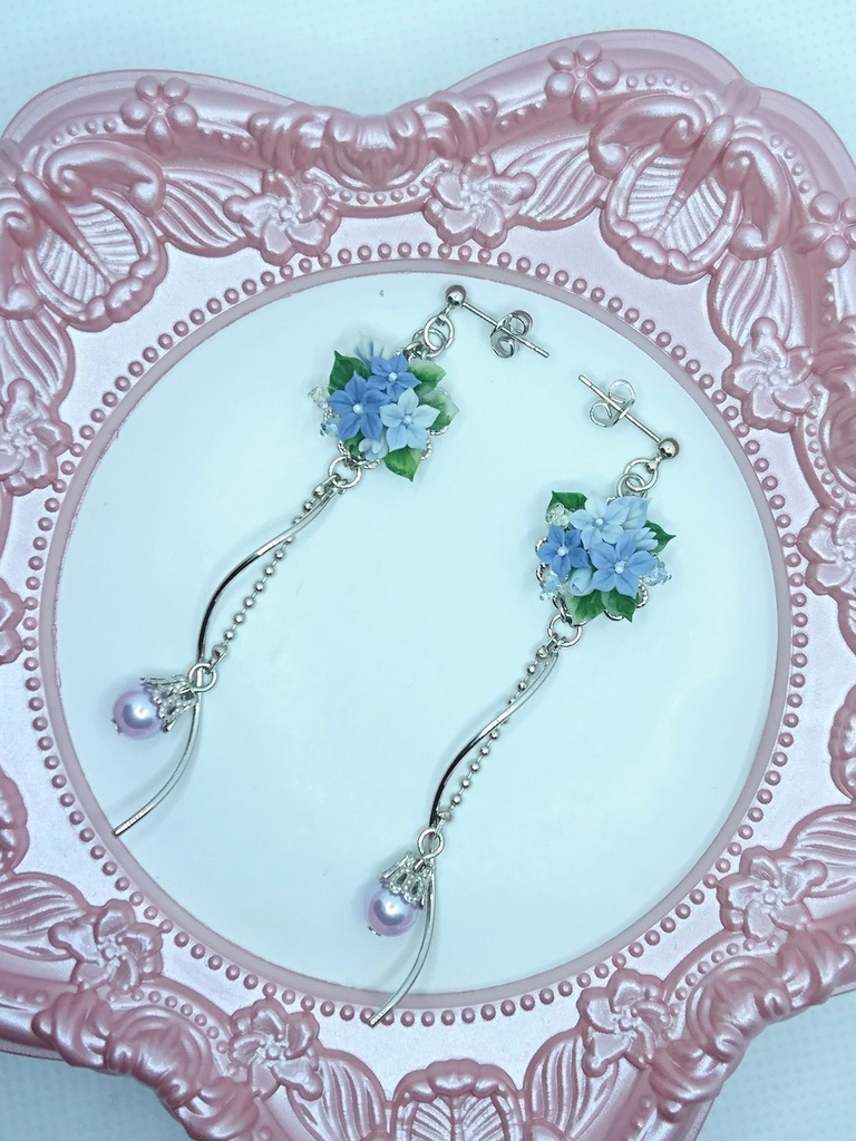 EB6【BOOTH限定】桔梗のブーケピアス(サージカルステンレス)パーツ変更可