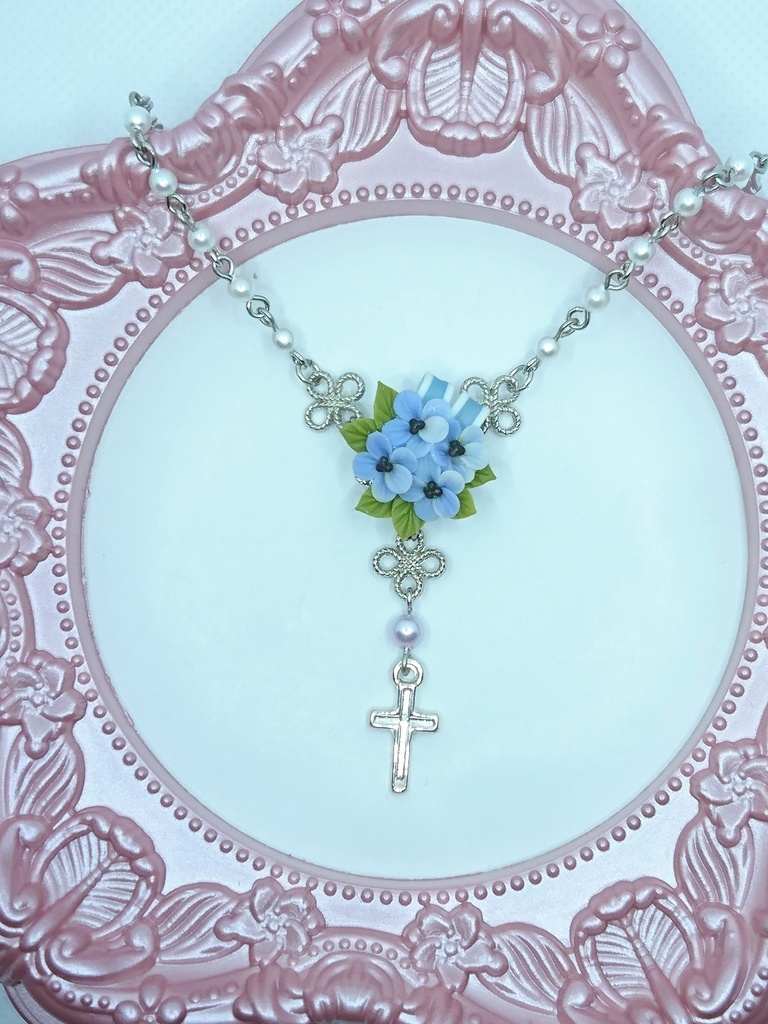 EB3【BOOTH限定】スミレのブーケミニロザリオネックレス